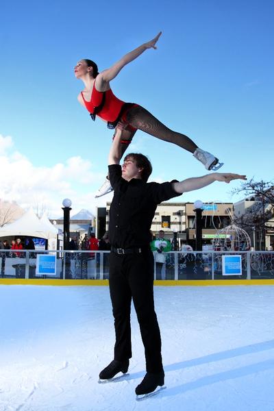 Ariel Nadas & Grant Howie, Snr Pairs National Champs 2010 finish with a lift